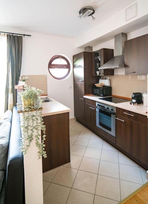 Free Parking! Soho Budapest 304, 4 Ppl, Ac, Fast Wifi, Smart Tv Budapeste Exterior foto